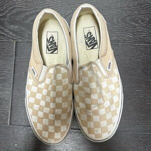 VANS BEIGE CHECKERED SLIP ONS